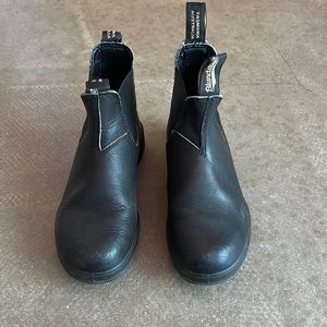 Blundstone women’s Chelsea boots - 6.5